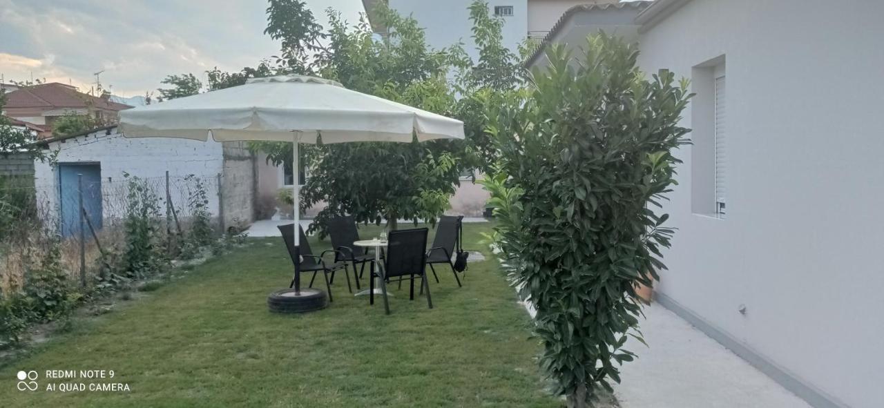 Το Άλλο Σπίτι... Villa อาริเดยา ภายนอก รูปภาพ
